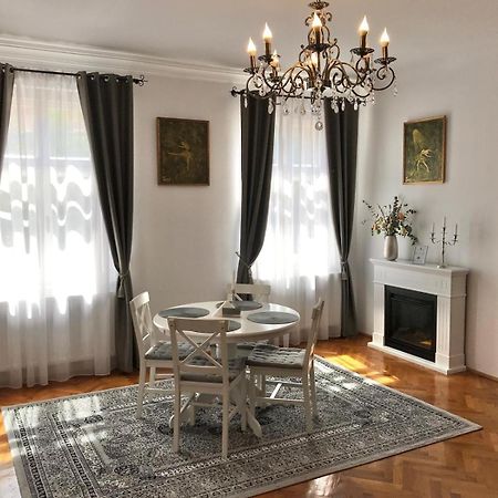 Residence Piata Armelor Sibiu Bagian luar foto