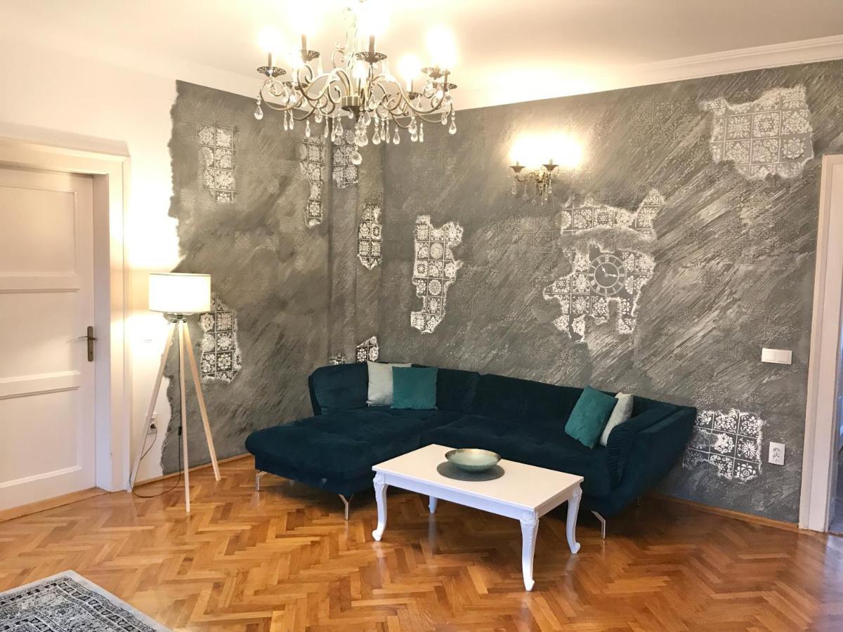 Residence Piata Armelor Sibiu Bagian luar foto