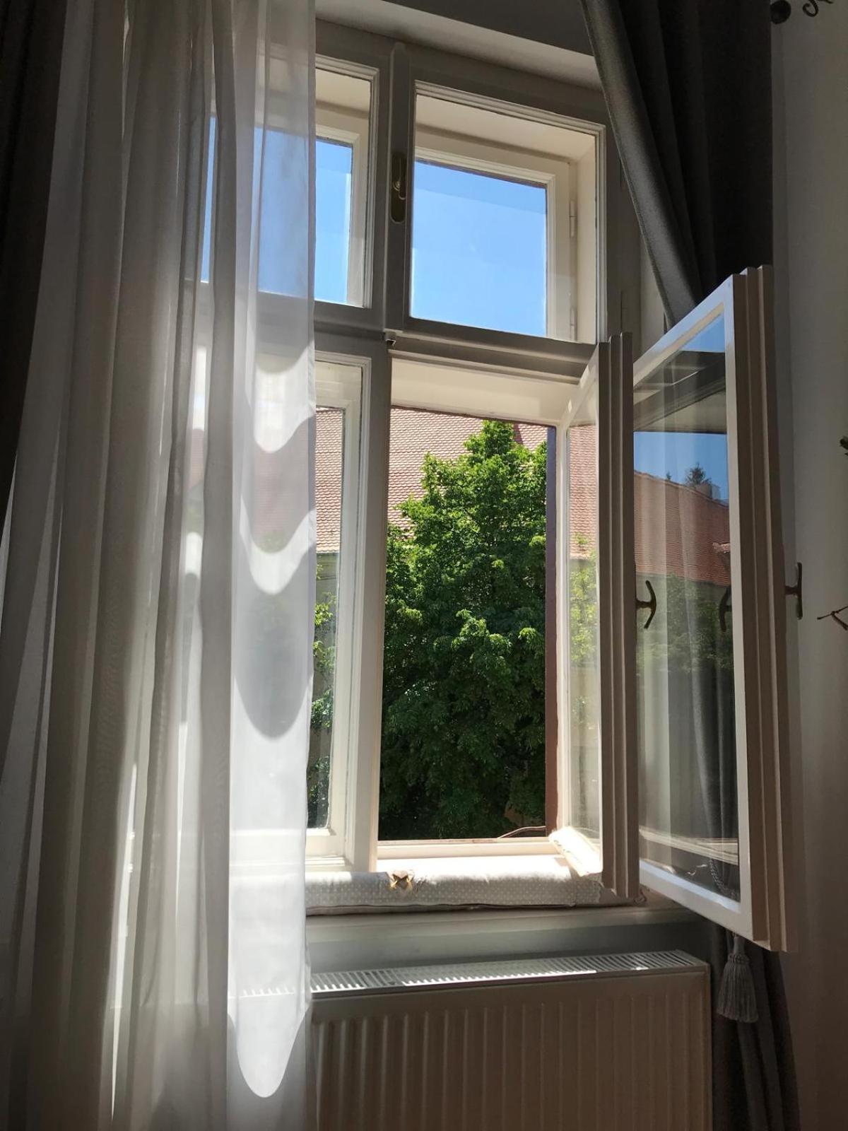 Residence Piata Armelor Sibiu Bagian luar foto